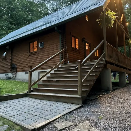 Beautiful cabin in the woods.