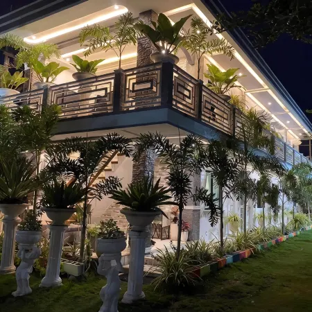 The VeeHive Guesthouse