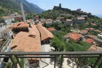 Hotel Panorama Kruje View on the Castle and the Old Town - Mountain view