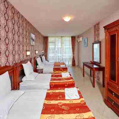 Karolina Hotel Rooms