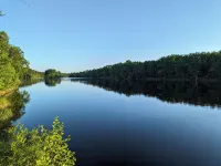 Riverfront - Kayaks - Game Room - 15 Min to Granite Peak Ski Resort - Alphydda