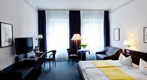 Hotel Goldener Adler - parking