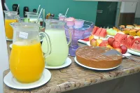 Bonjour Hotel - breakfast