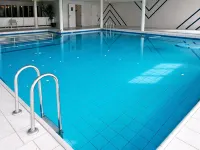 โรงแรมฟล็อตเชอร์-เรสเตอรองท์ อาเมลันเดอร์ คาป - ที่มีสระว่ายน้ำ