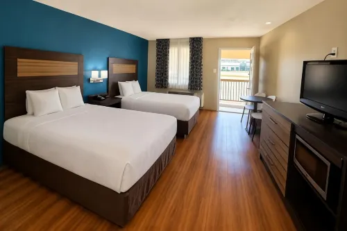 Stratford House Inn and Suites Temple - Motels