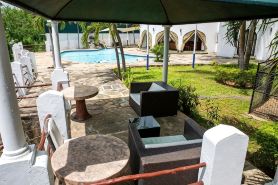 Mango Villa