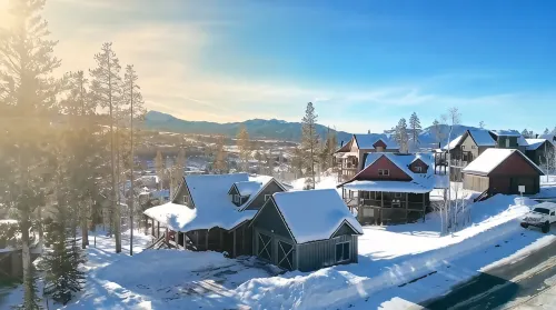 Mountaintop getaway right above Winter Park, CO - 4-Star