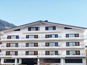 The Royal Regency Manali