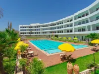 Sables d'or Appart Hôtel Hotels near Founty