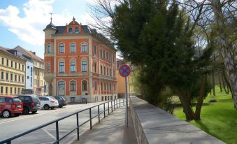 Hotel & Apartments Furstenhof am Bauhaus