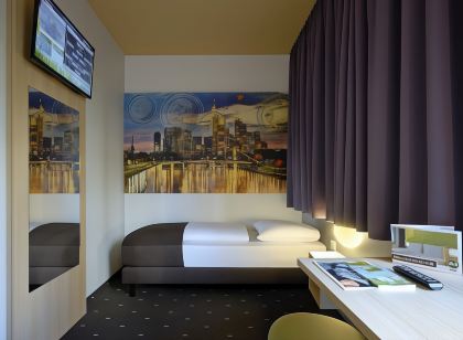 B&B HOTEL Frankfurt City-Ost