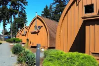 Oyster Bay Resort Hotels in Comox-Strathcona D