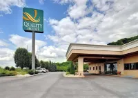 Quality Hotel and Conference Center Отели в г. Блуфилд