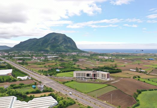 4. 산방산호텔 (구..