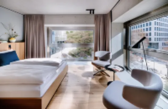 The Flag West M. Hotels near Gruneburgpark