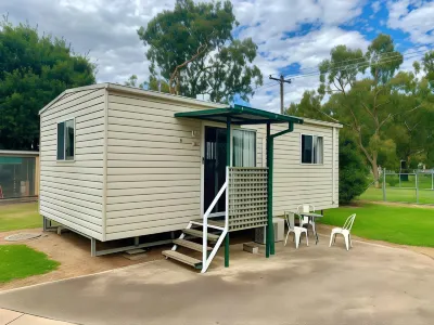 Cootamundra Caravan Park Hotel di Cootamundra