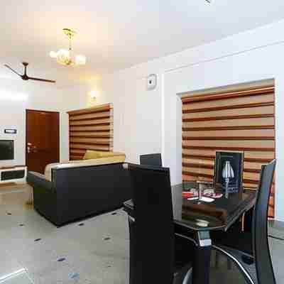 The Solo Apartments Kadavanthra Others