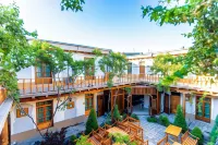 Grand Nodirbek Boutique Hotel