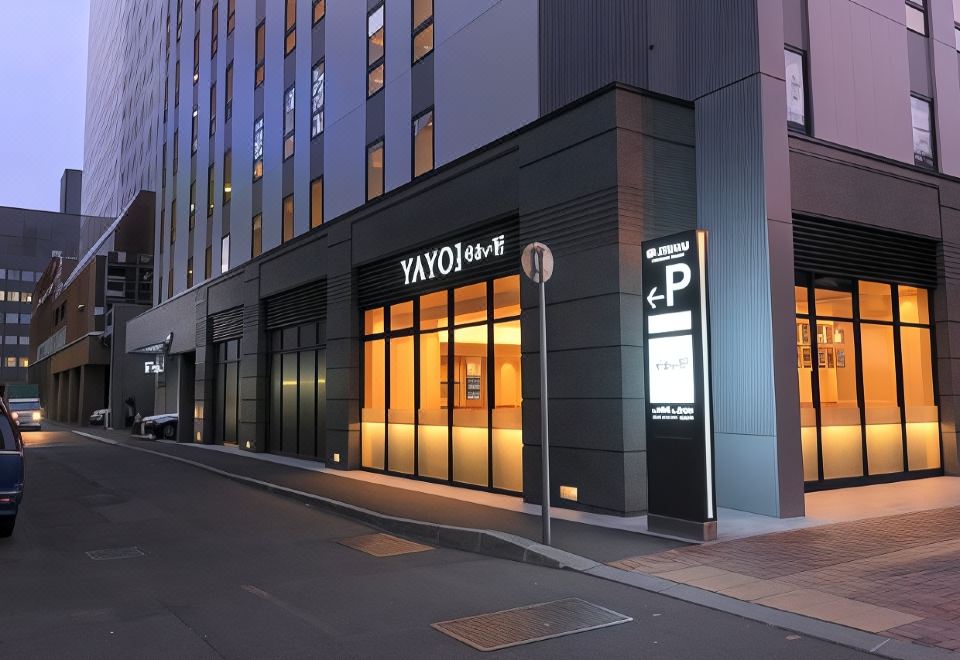 4. JR 인 삿포로..