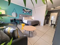 MINT Express Melrose View Hotels near Dragon City Water Park