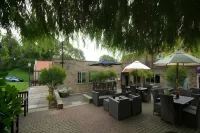 Premier Inn Middlesbrough Central (James Cook Hospital) فنادق في مدليسبره