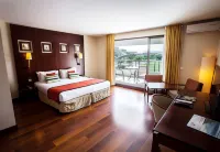 Ramada Hotel & Suites by Wyndham Noumea