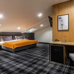 Key Hotel Shopping and entertainment center "Maxi"附近的飯店