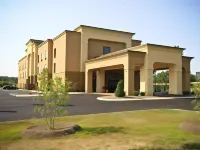 Hampton Inn Crossville Hotels in Crossville