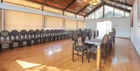 Anand Resort - A Luxury Private Pool Villa in Nashik Hotels in Khambale