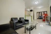 RedDoorz at Andalas Asri Hotels in North Teluk Betung