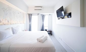 Nice and Comfy Studio at Orchard Supermall Mansion Apartment
