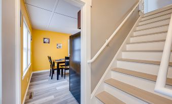 Easthampton Vacation Rental - Walk to Breweries!