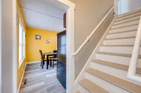 Easthampton Vacation Rental - Walk to Breweries! Hotels in Easthampton