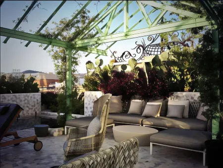 El Palauet Modernist Suites Barcelona Отели рядом с достопримечательностью «Площадь Испании»