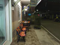 Y和N之家飯店