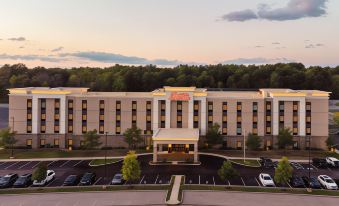 Hampton Inn Niles/Warren