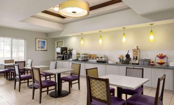 La Quinta Inn & Suites by Wyndham Fresno Northwest