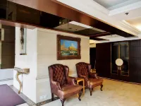 Oriental Lander Hotel
