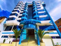 Hotel la Joya Hotels in 