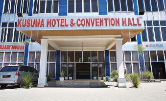 OYO 93205 Kusuma Hotel and Convention Hall