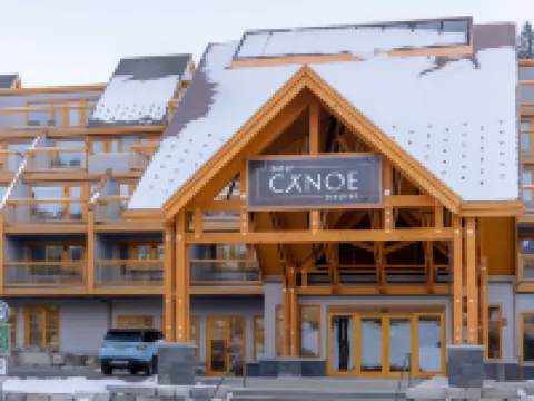 獨木舟套房酒店 班夫酒店