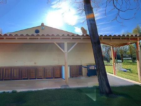 Villa de L Eguille Отели в г. Сен-Сюльпис-де-Руайян