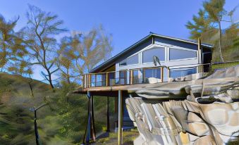 Beaver Lakefront Cabins - Couples Only Getaways