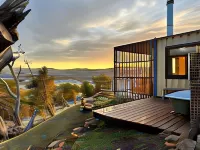 Aquila Eco Retreat Hotels in Sorell