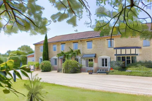 Logis Hôtel la Ferme de Flaran Hotels in Condom