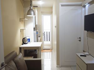 Trendy & Comfy Apartment 1Br Parahyangan Residence Near Unpar by Travelio