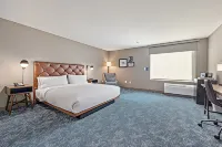 Four Points by Sheraton Jacksonville Baymeadows Hotels near Hodges Stadium