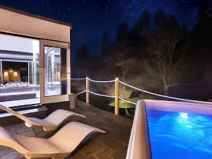 Aphrodites Group - Luxury Hot Tub Suites in Central Lake District!