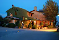 Casanova - Wellness Center la Grotta Etrusca Các khách sạn ở San Quirico d'Orcia