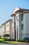 Holiday Inn Express & Suites Wauseon فنادق في Dover Township